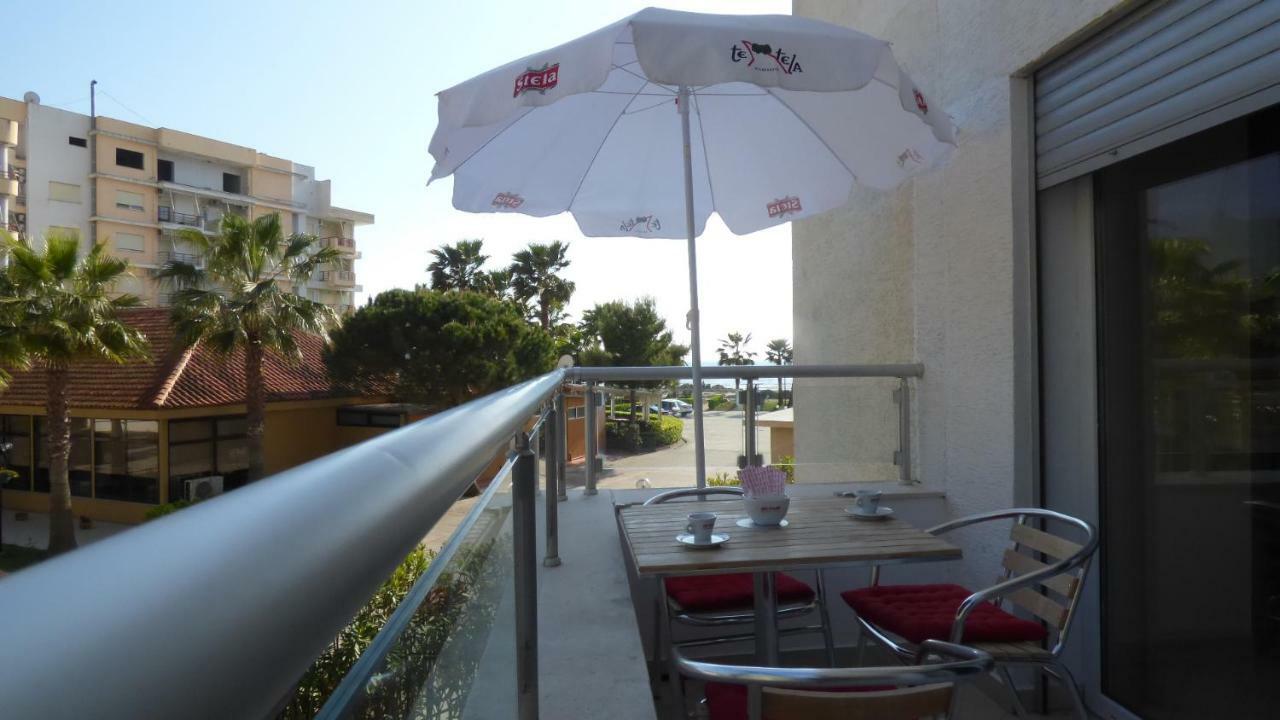 Duplex Lägenhet Durrës Exteriör bild