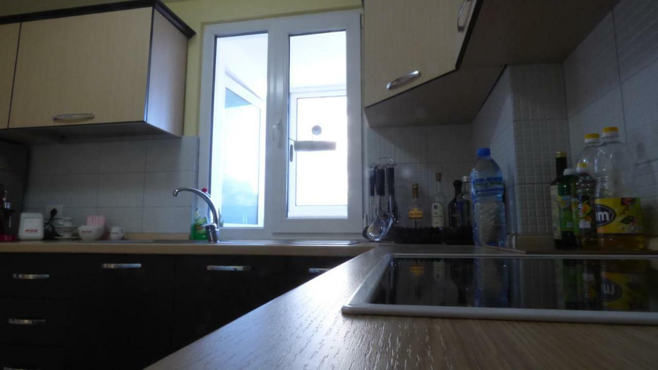 Duplex Lägenhet Durrës Exteriör bild